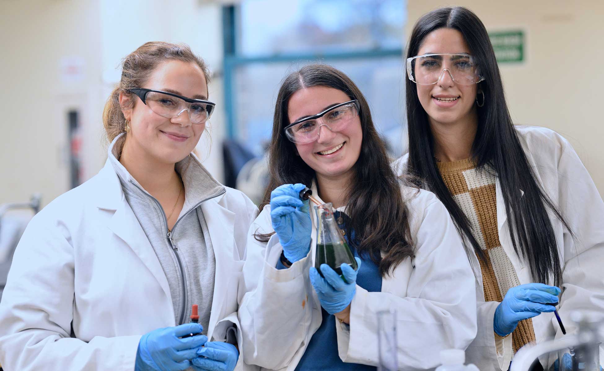 Women's Course Schedule