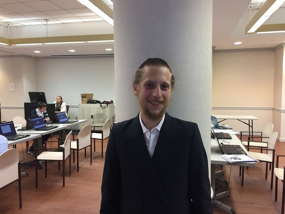 LAS student, Simcha Lev