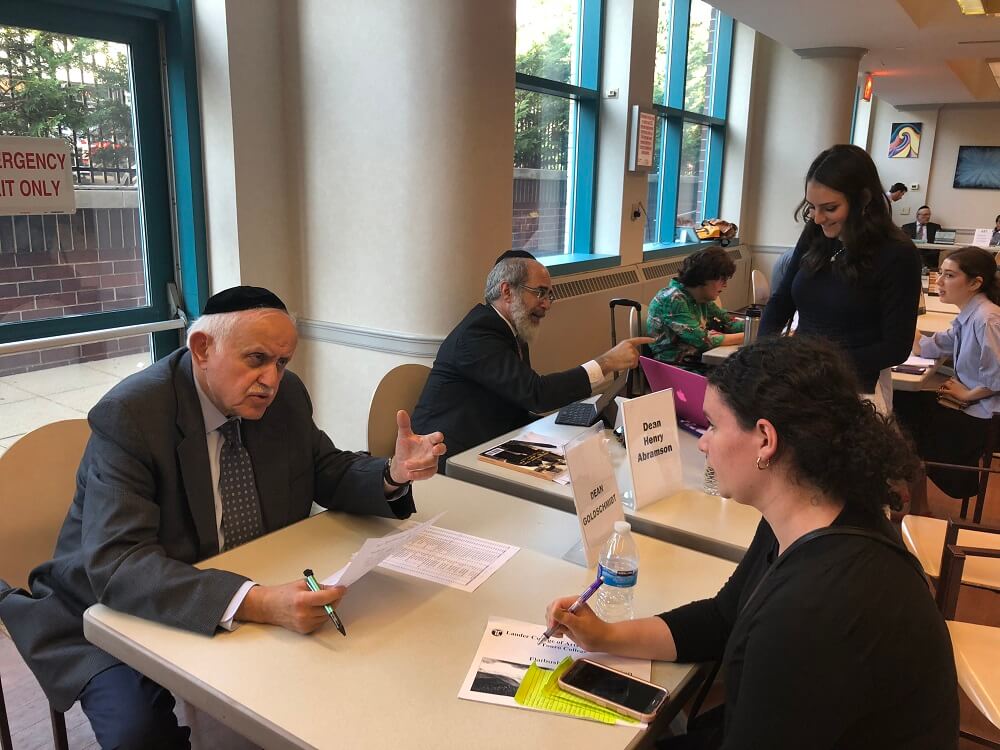 Lander College of Arts and Sciences in Flatbush welcomed more than 200 new female students for the 2018 fall semester. Above, Dean Dr. Robert Goldschmidt helps a new student with class registration. 
